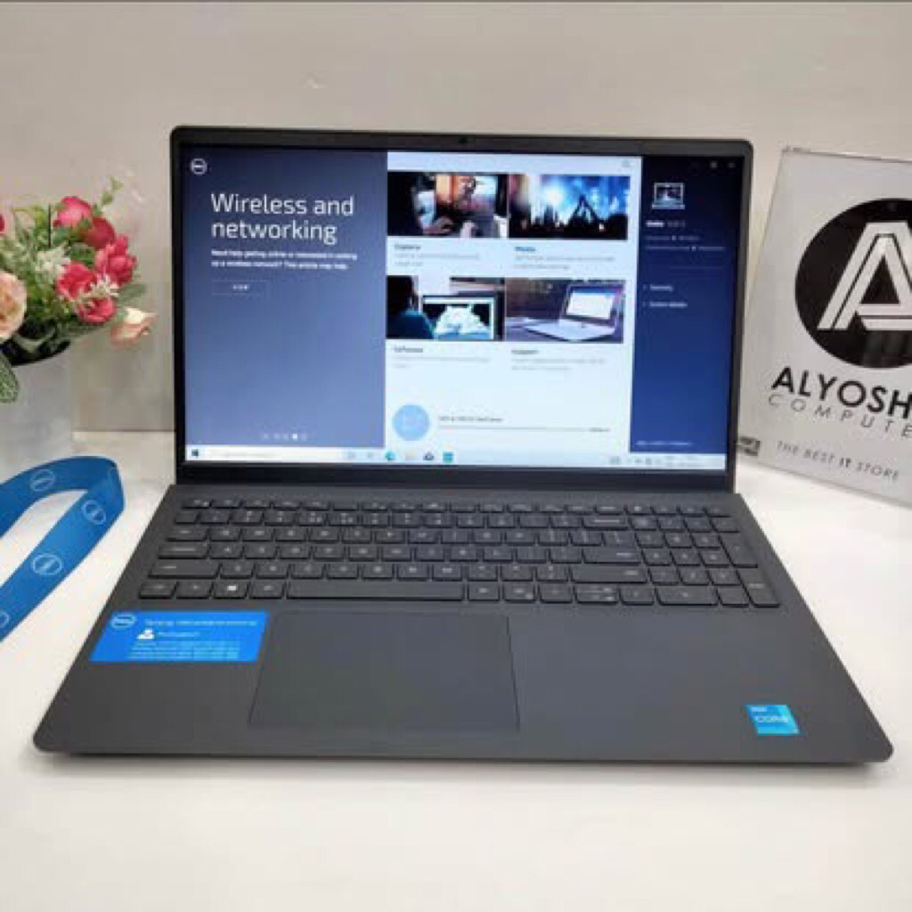 SECOND LIKE NEW LAPTOP DELL Vostro15 3510 Intel core i3 gen11 3,00 Ghz RAM 4GB SSD 512GB