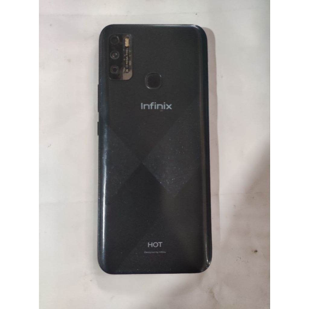 Infinix hot 9 play Ram 4/64Gb