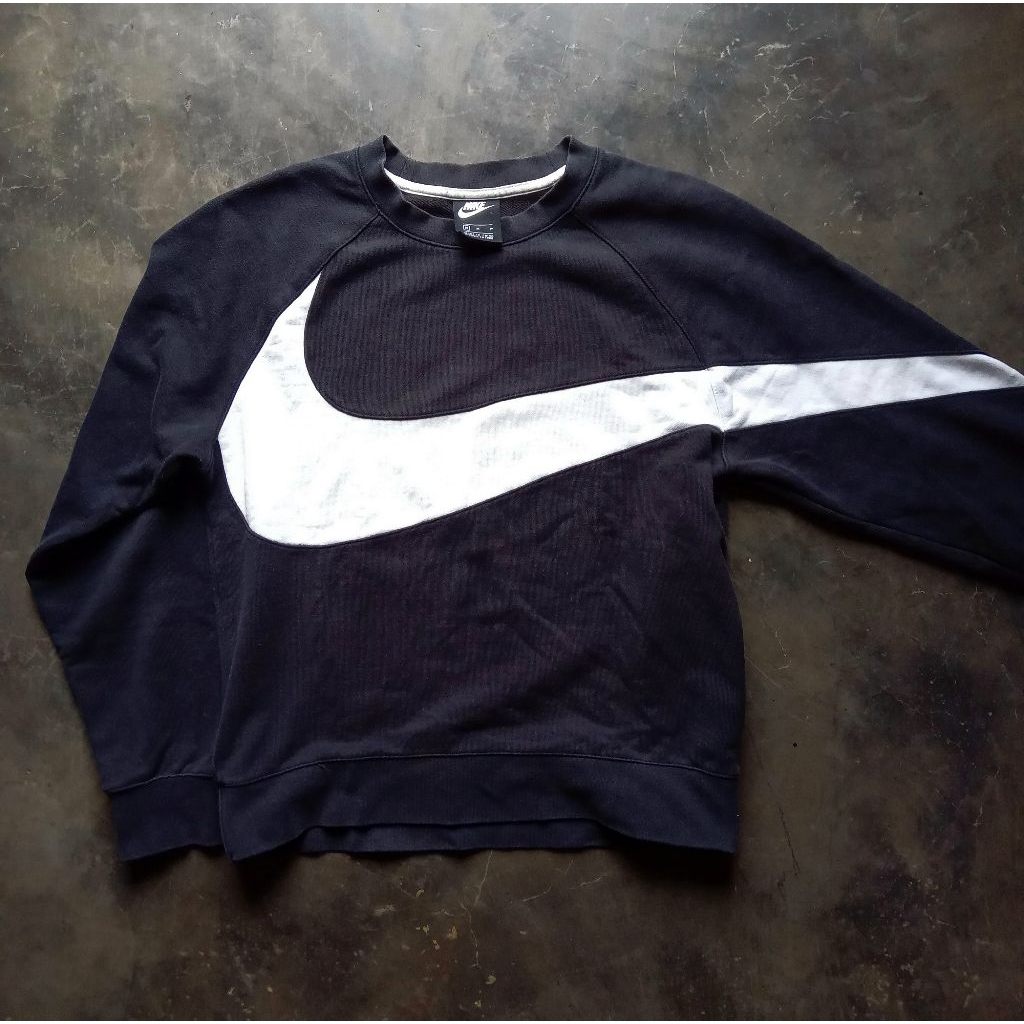 CN Nike Big Logo