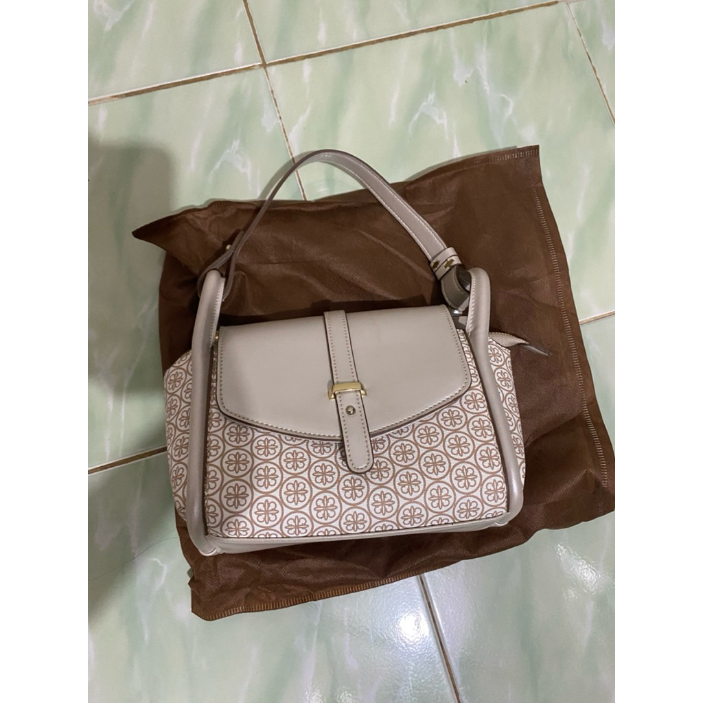 Preloved tas Les Catino