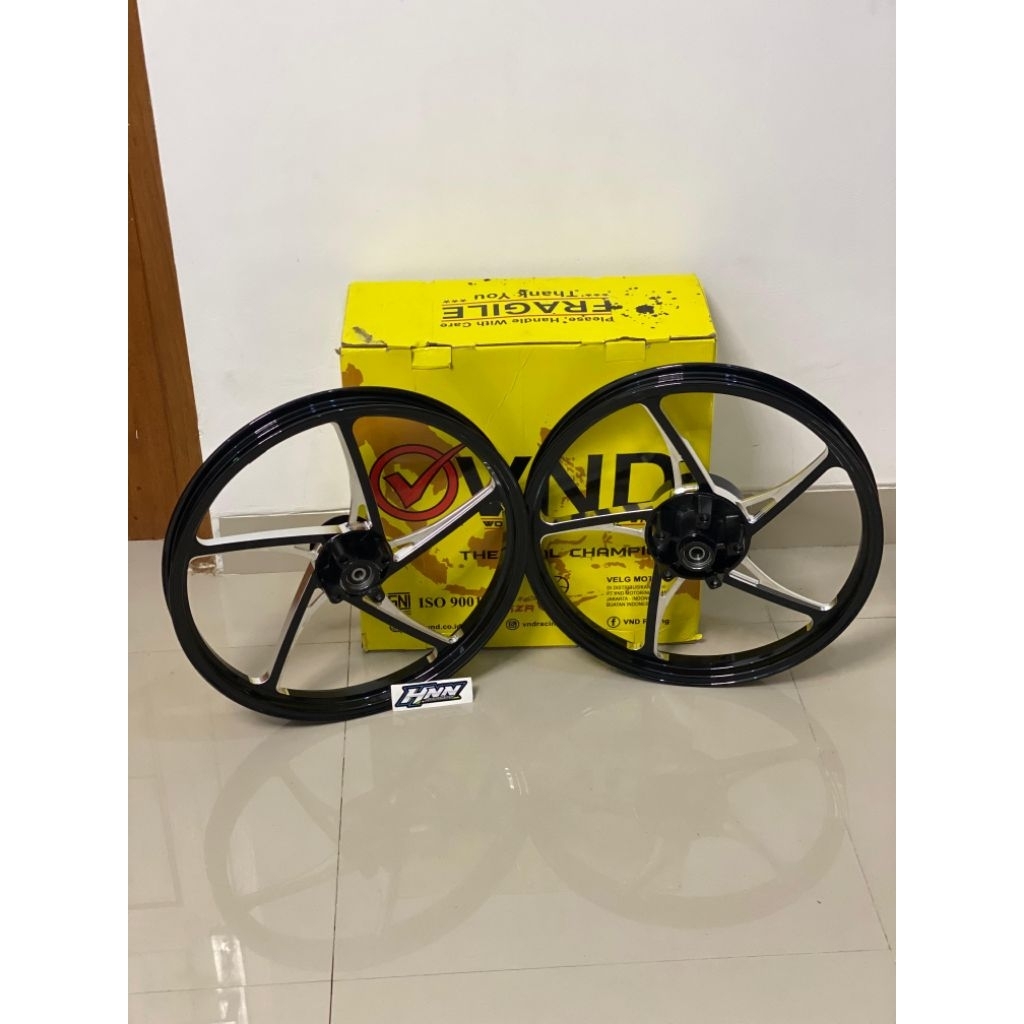 Pelek Vnd Kzr Mx king Velg Vnd Kzr Mx King Warna Hitam Murah