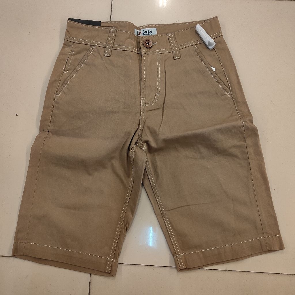CELANA PENDEK CHINOS LOIS ORIGINAL