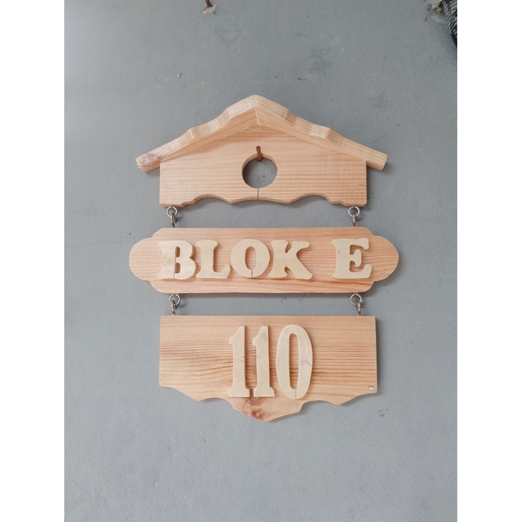 Nomor rumah kayu / nomor rumah estetik / papan nomor rumah
