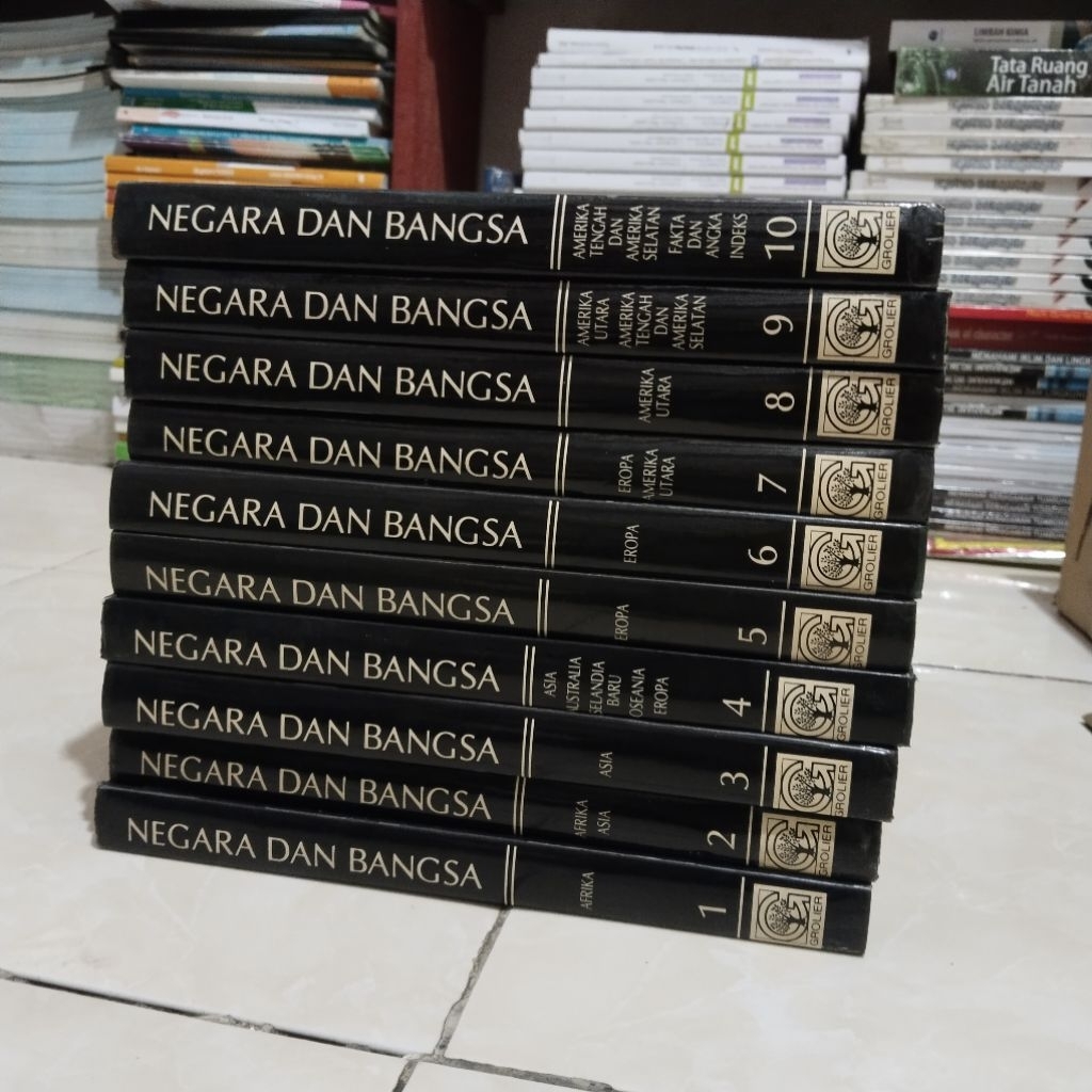 BUKU ENSIKLOPEDIA NEGARA DAN BANGSA 1 SET JILID 1-10(lengkap)