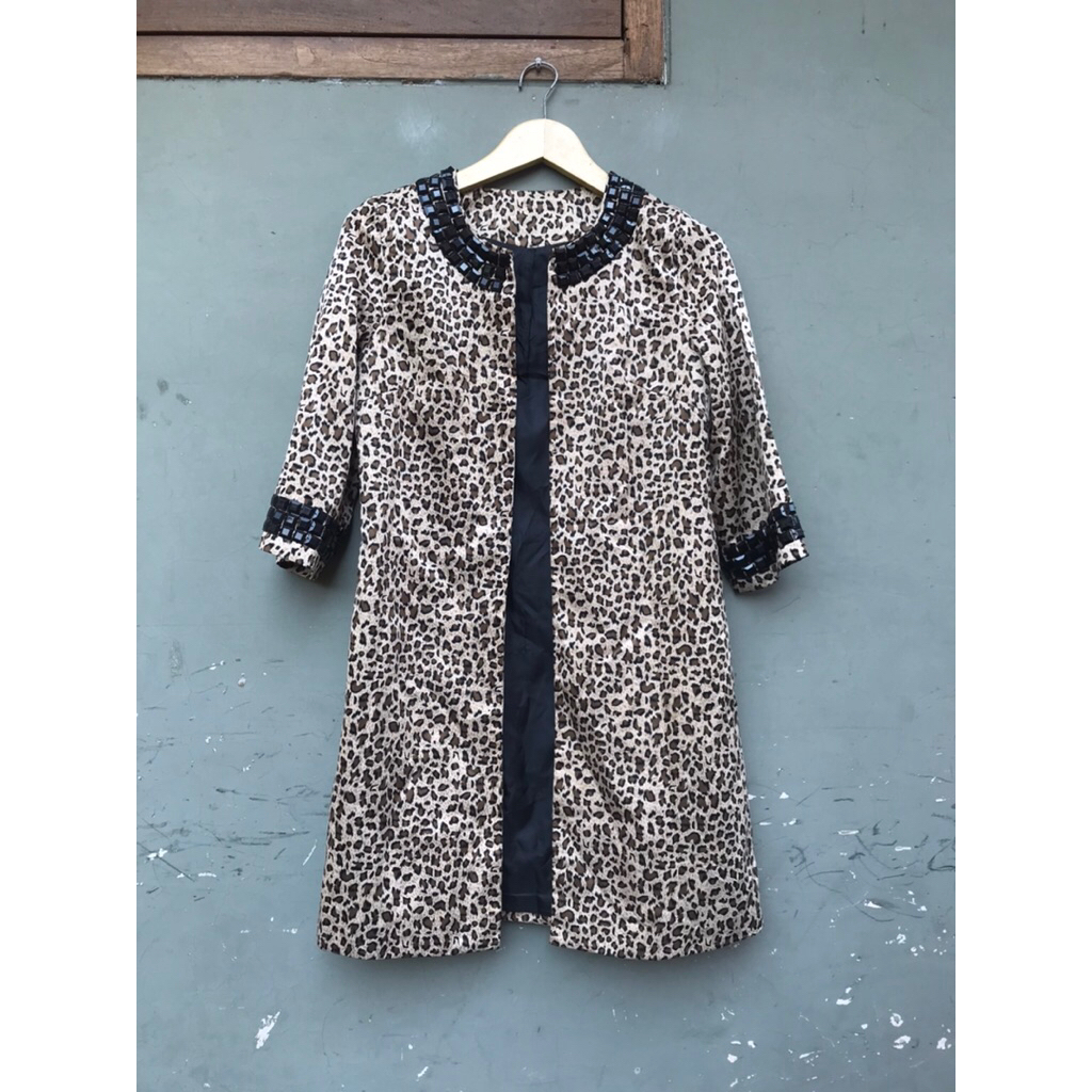 preloved outer animal printing-preloved outer leopard-preloved blazer leopard-preloved outer-pl blaz