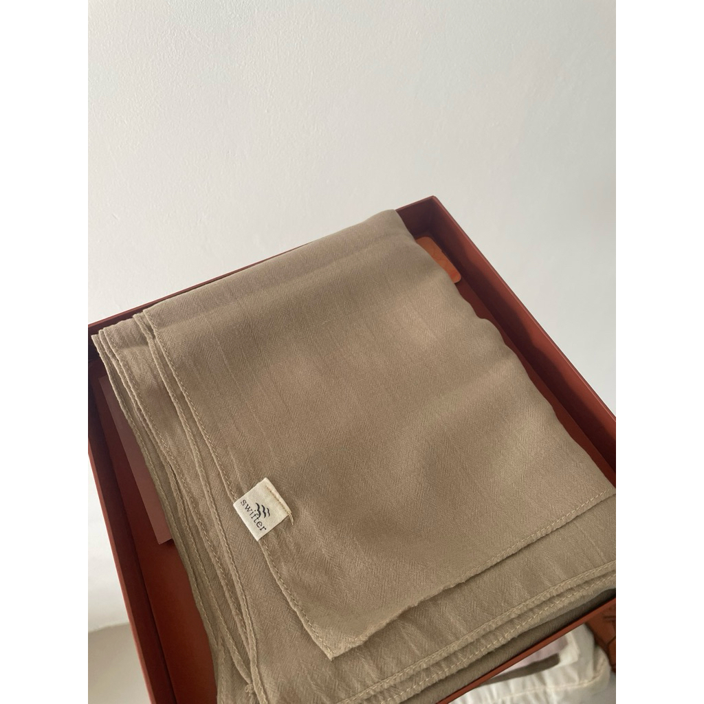 preloved Pashmina Swifter ( Taupe )