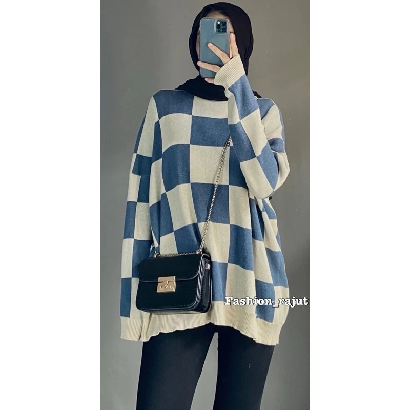 Sweater Rajut Wanita Motif Kotak