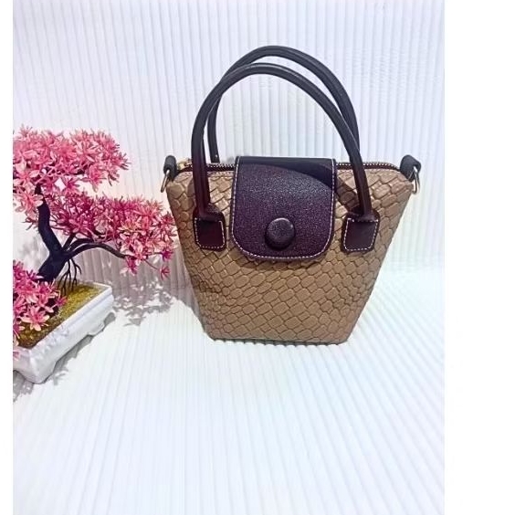 Tas-CAROLINE-Tas slingbag-Tas Wanita Terbaru