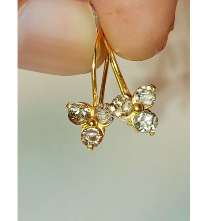 Anting Emas Berlian Banjar asli cantik dan mungil untuk wanita (code SR7408)