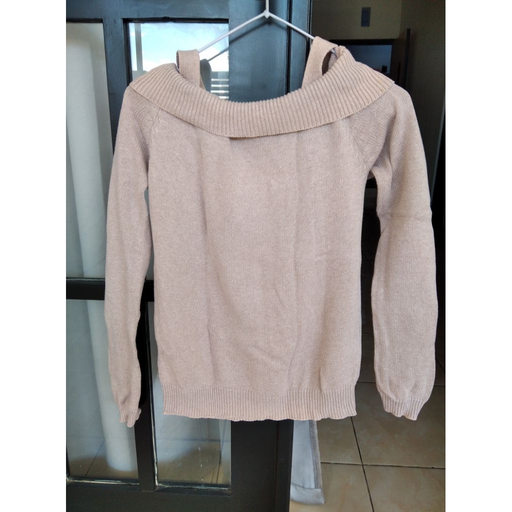 PreLove Buti - Atasan Sabrina Rajut Size M