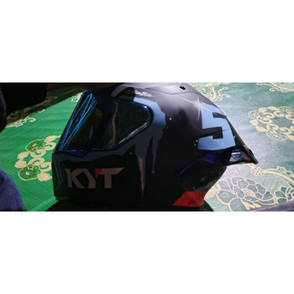 Helm Second KYT TT Course Masia Winter