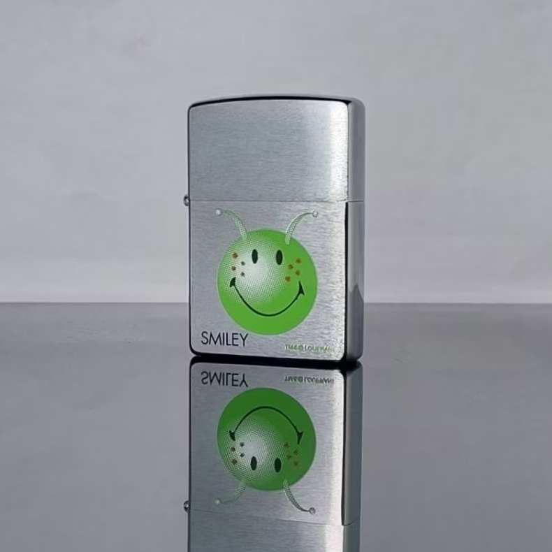 ZIPPO 200SM 215 SMILEY MARTIAN OFFICIAL LICENSED PRODUCT TAHUN 1999