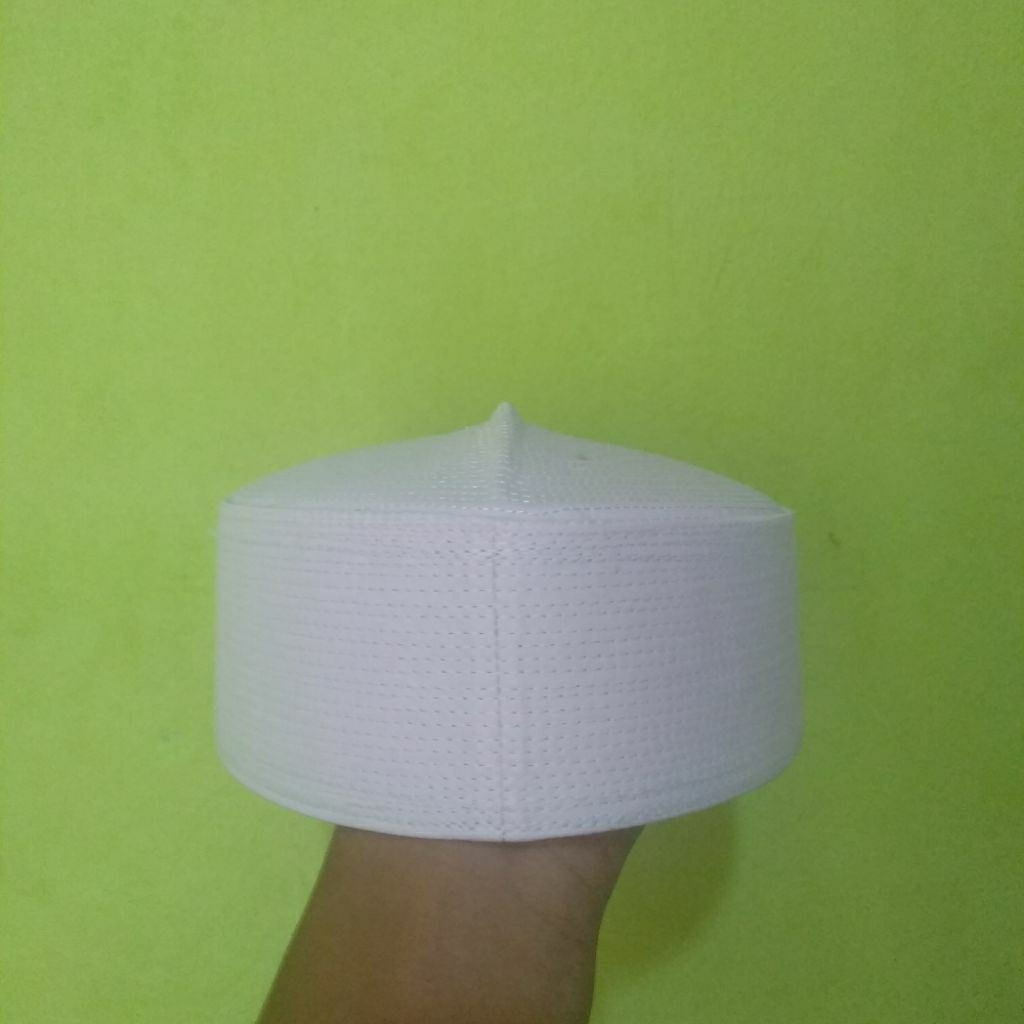 Peci Kalbut Batok Putih Pendek 6 CM Polos