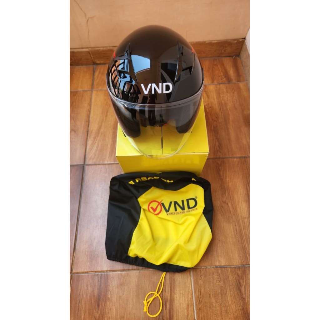 Helm VND AK66 SECOND