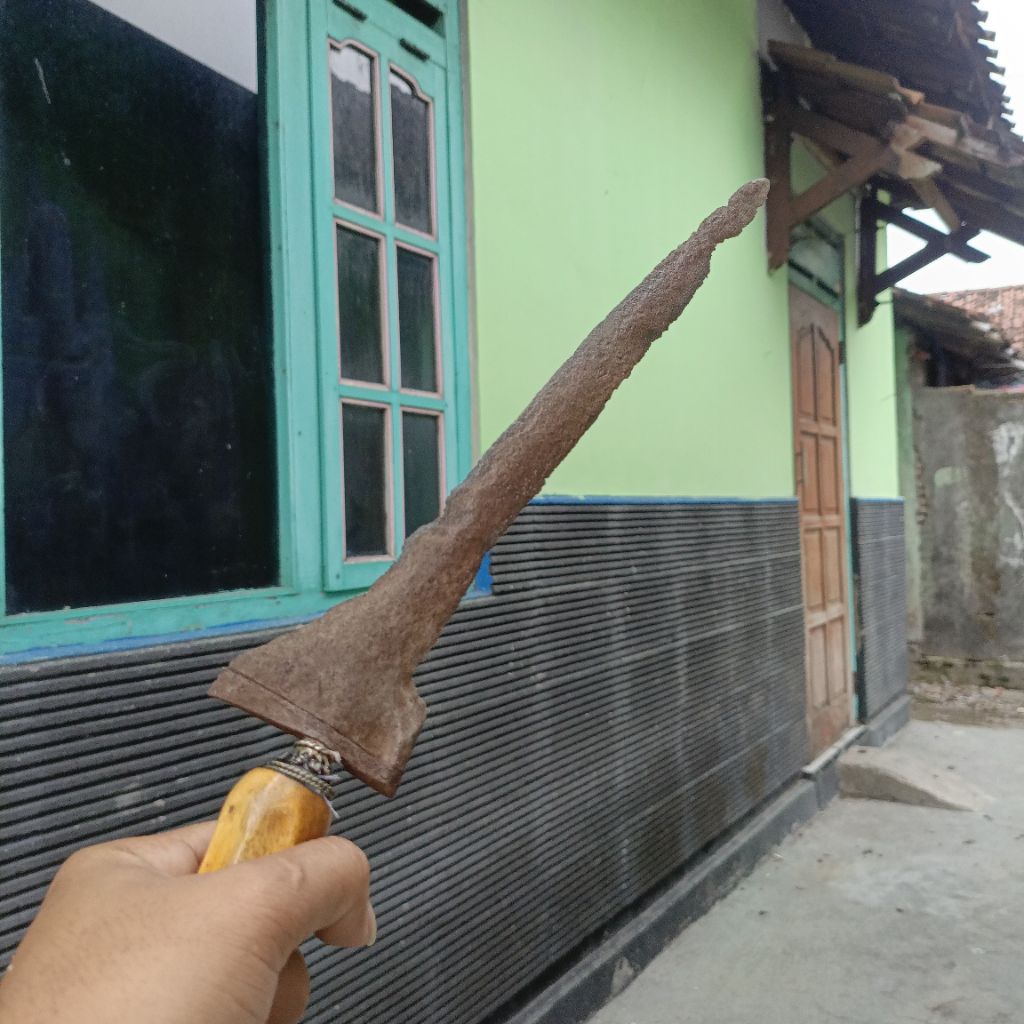 keris bethok brojol