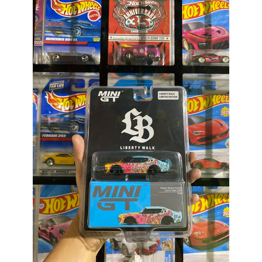 Mini GT Lbwk Kenmeri Kuma