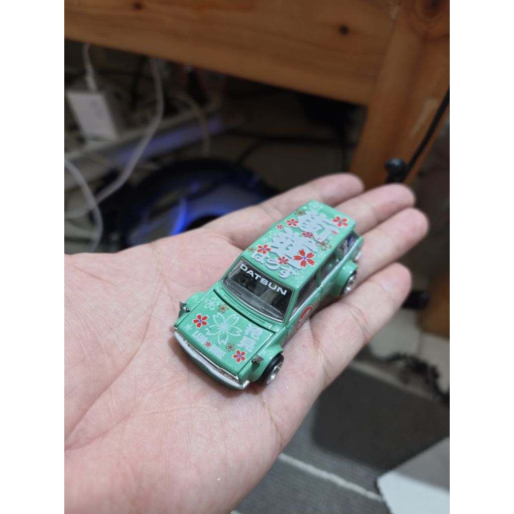 Minigt Kaido Datsun Hanami