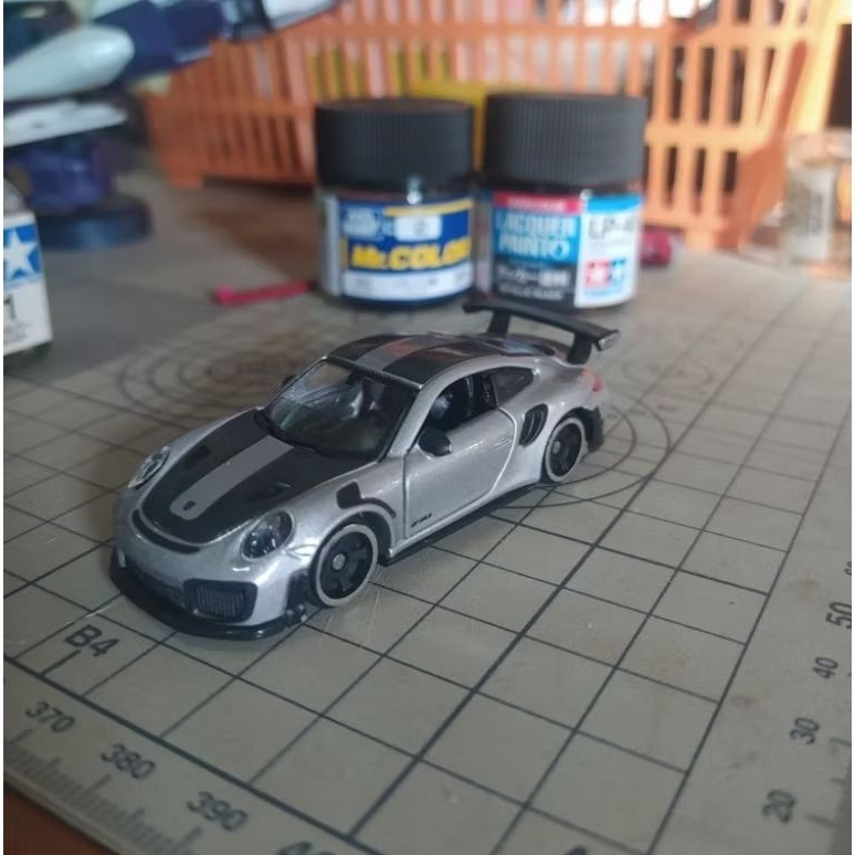 Bburago 1/64 Porsche 911 GT2 RS