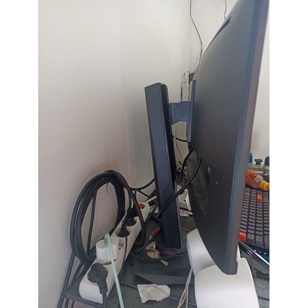 ASUS TUF Gaming VG249Q