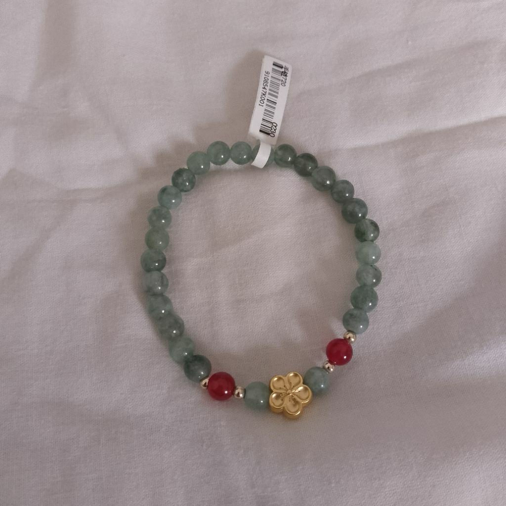 Gelang batu giok bunga