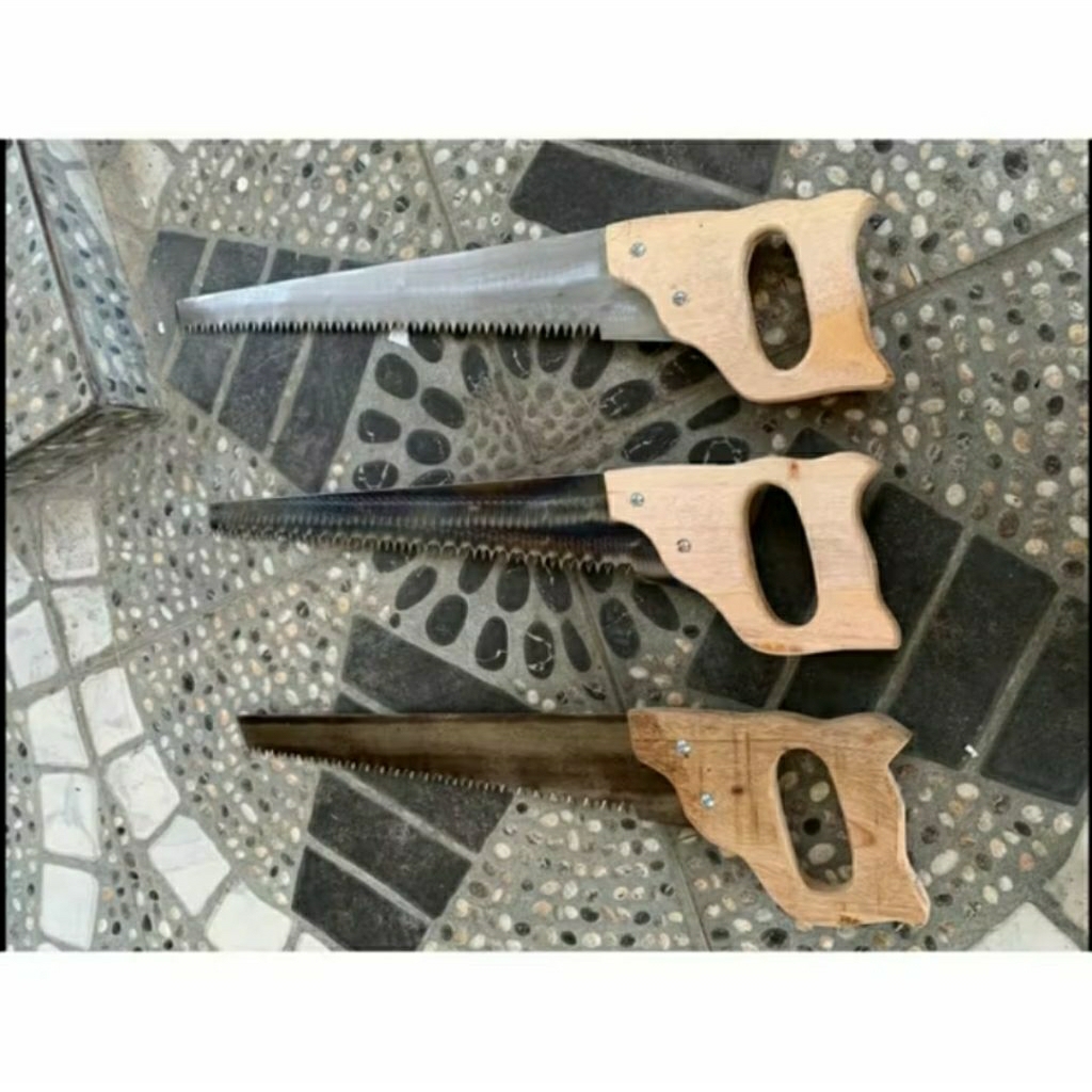 Gergaji kayu ukuran sedang, super tajam awet