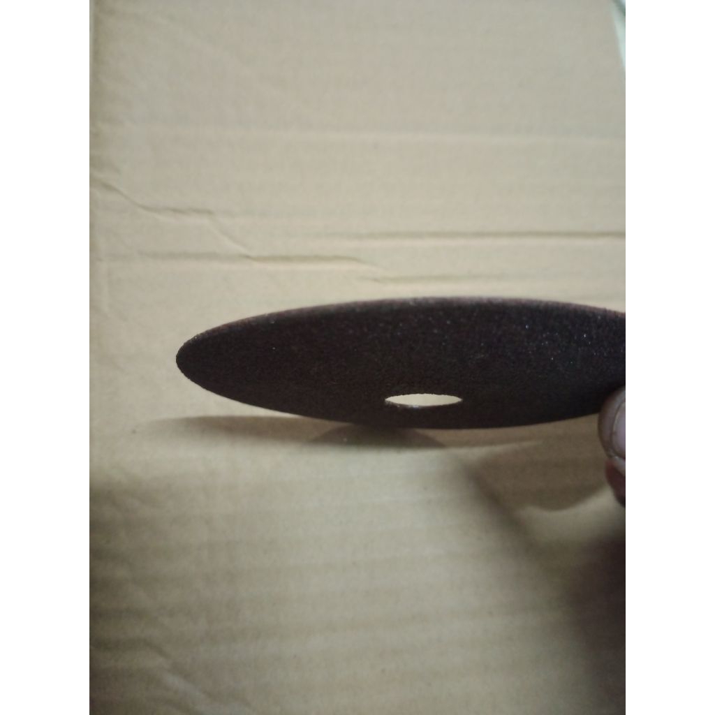 Kain/kertas pasir / fiber disc ukuran 4" nomor 80 dan 60 kasar isi 10 buah perbungkus..