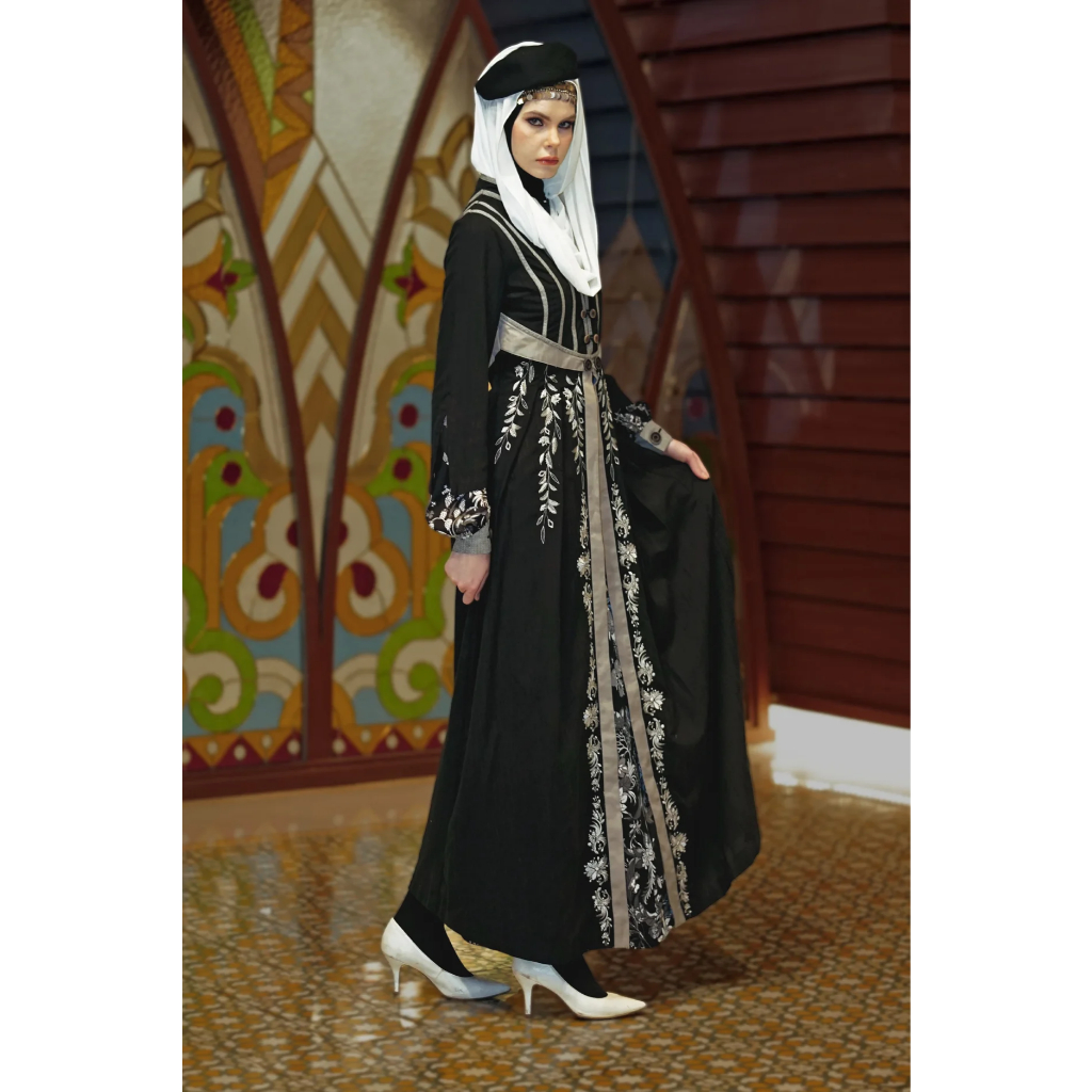 TUNEECA Gamis Hitam Nigyar Ganjavi - T-1025005