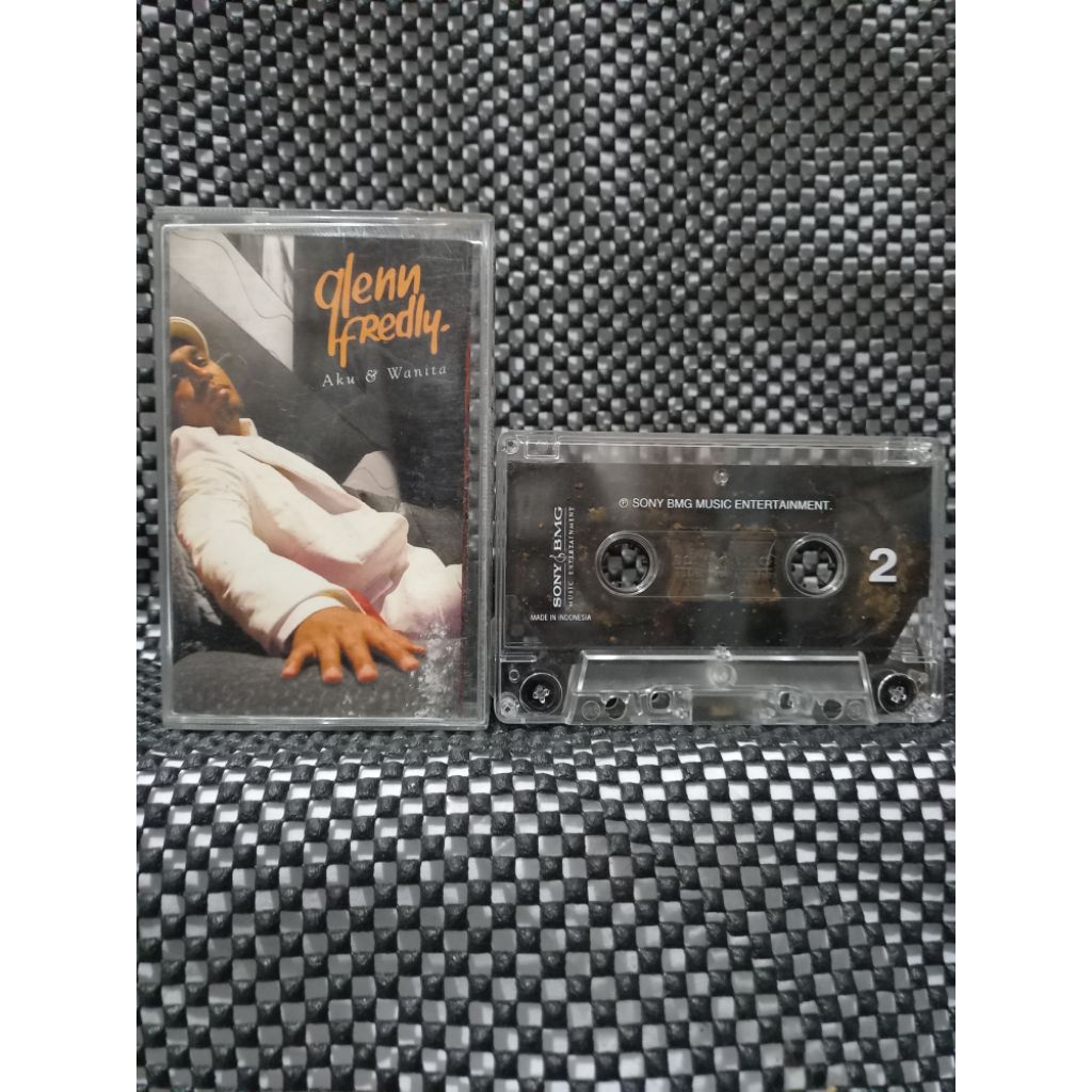 KASET PITA  GLENN FREDLY / AKU & WANITA