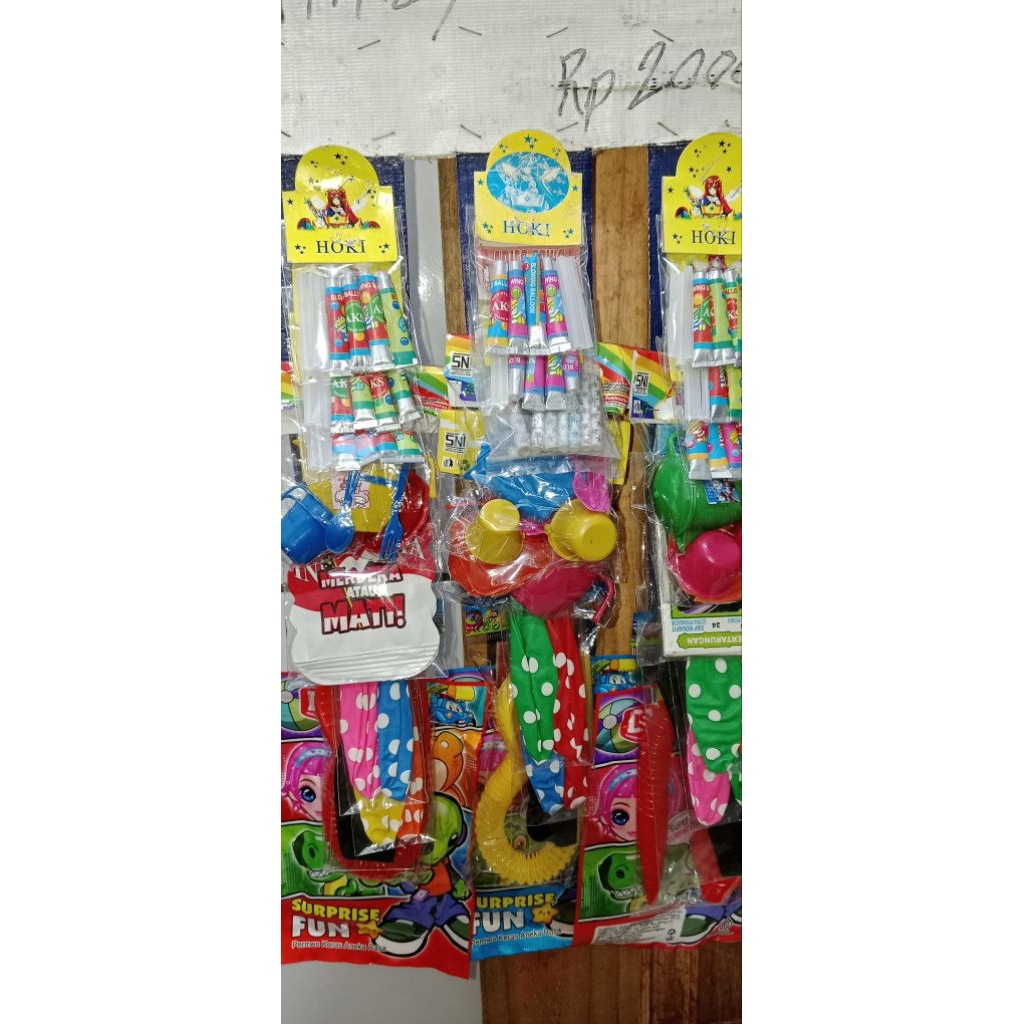 Grosir mainan renceng serba 2000ribu isi 30pcs mainan random untung 100%
