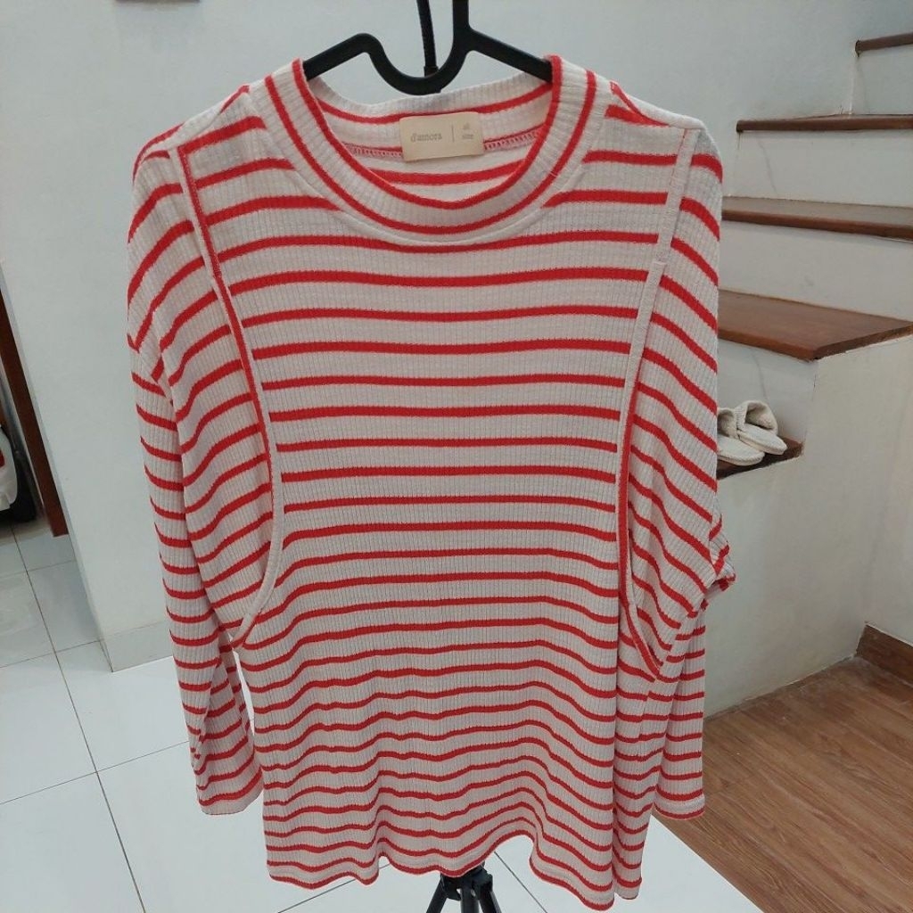 Preloved Cardigan White Red D'AMORA nursing wear