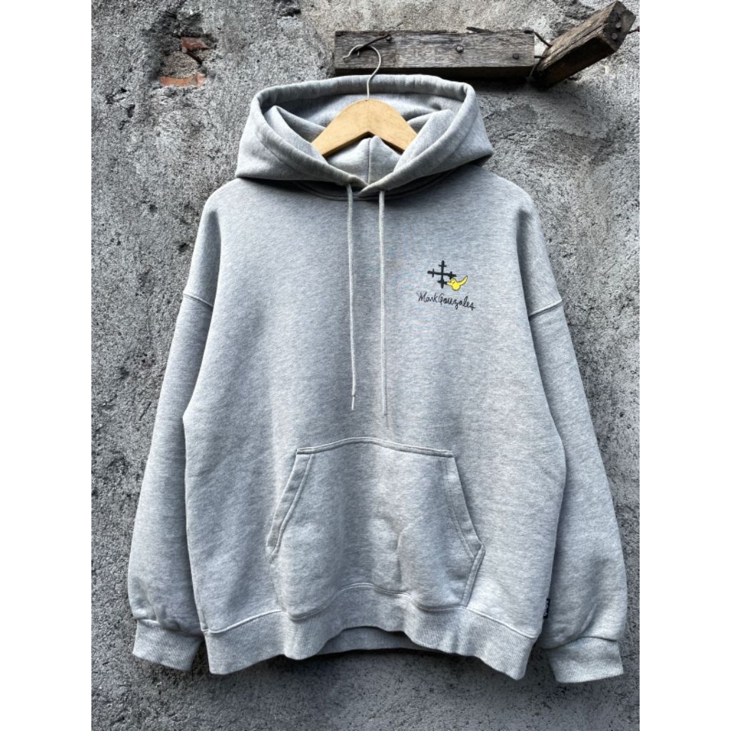 HOODIE MARK GONZALES