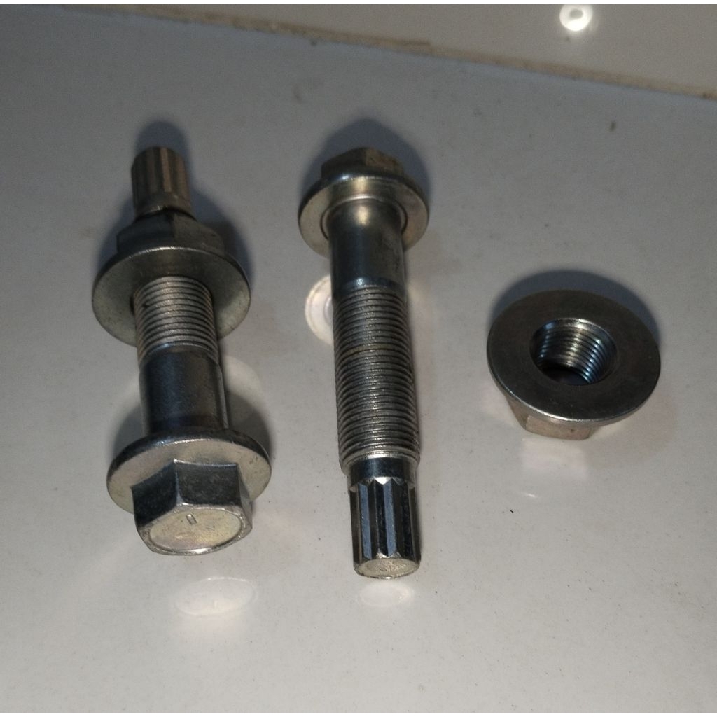 Baut Dudukan Cabin Hino 500