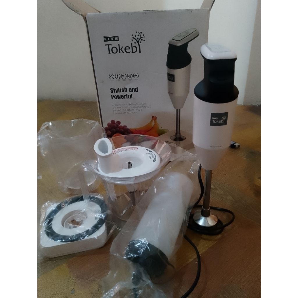 Tokebi blender tangan