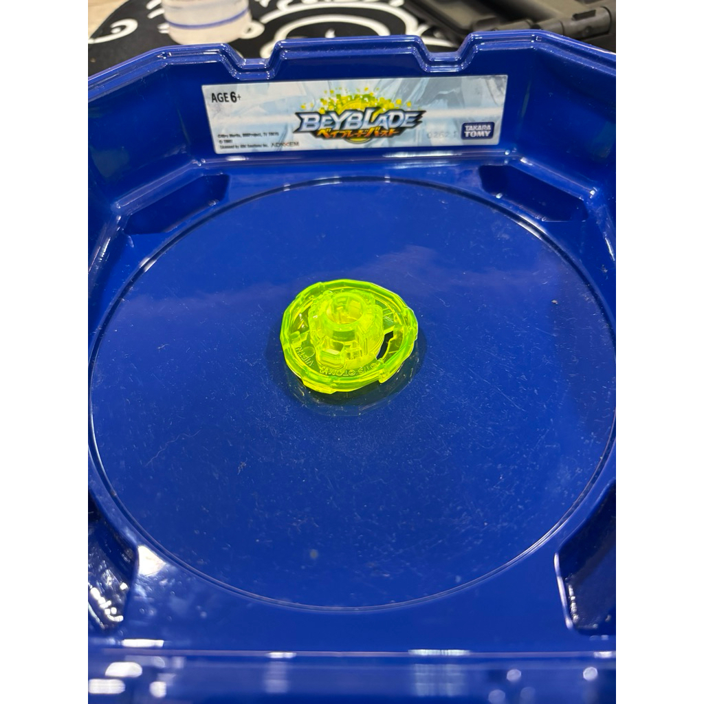 Ratchet 3-85 Beyblade X UX-10