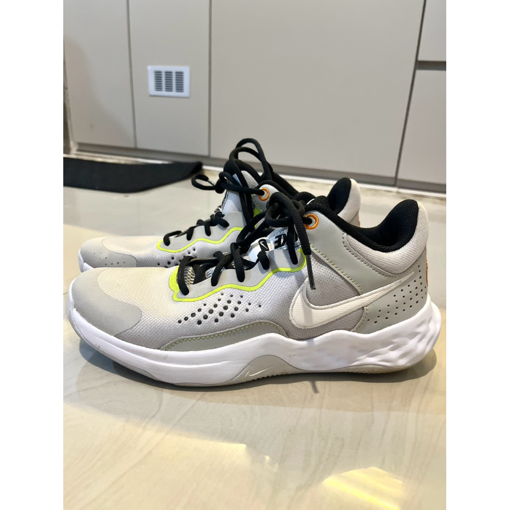 Preloved Nike FLY.BY MID 3 sepatu basket pria