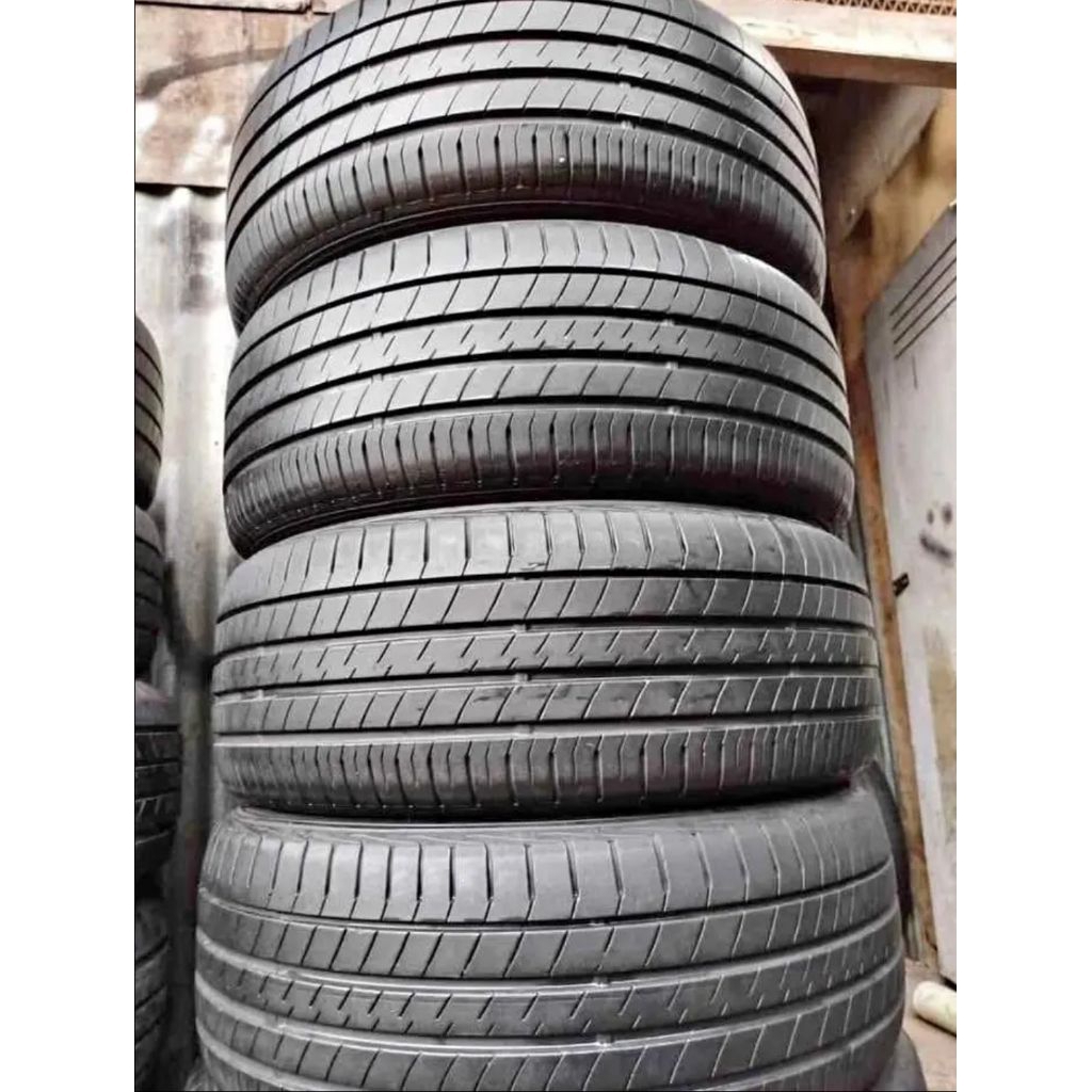 Ban second copotan R18 Ukuran 235/50/18 second