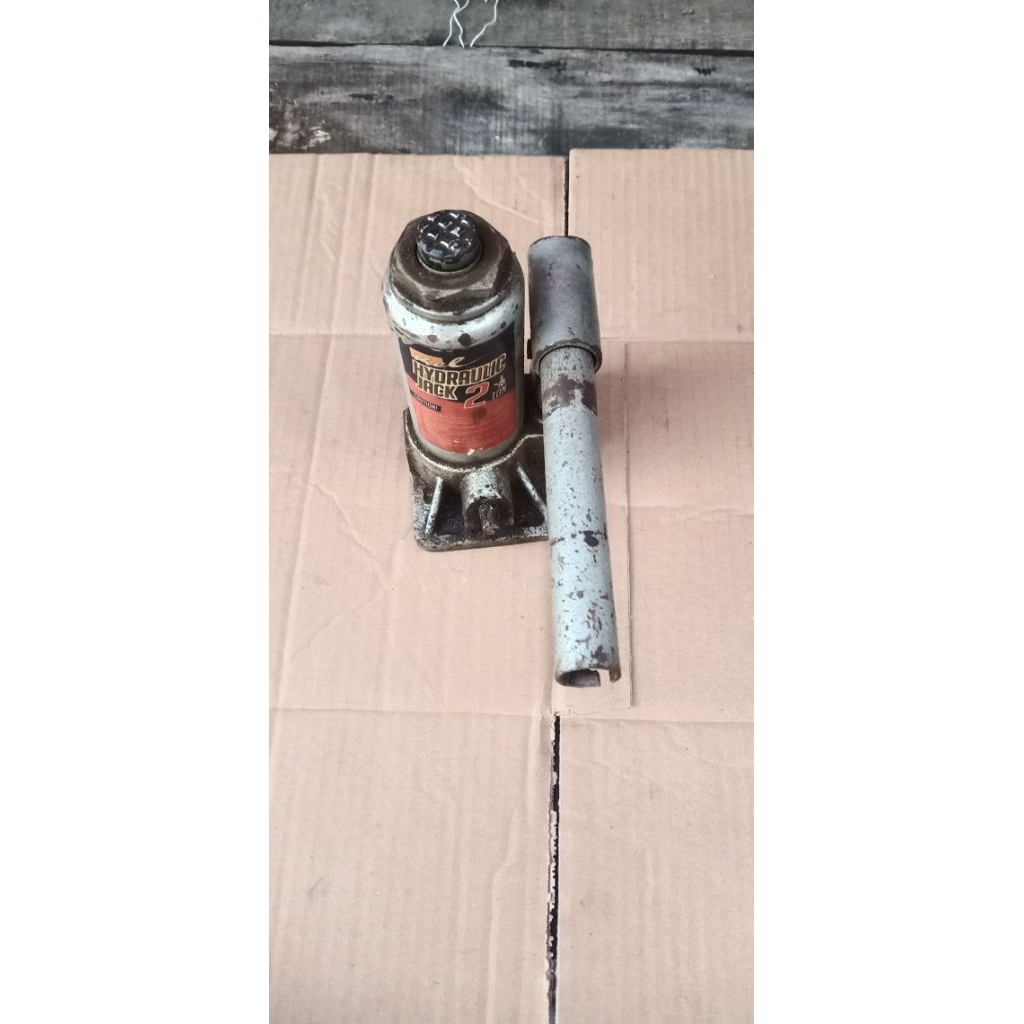 alat buat naikan Mobil seken