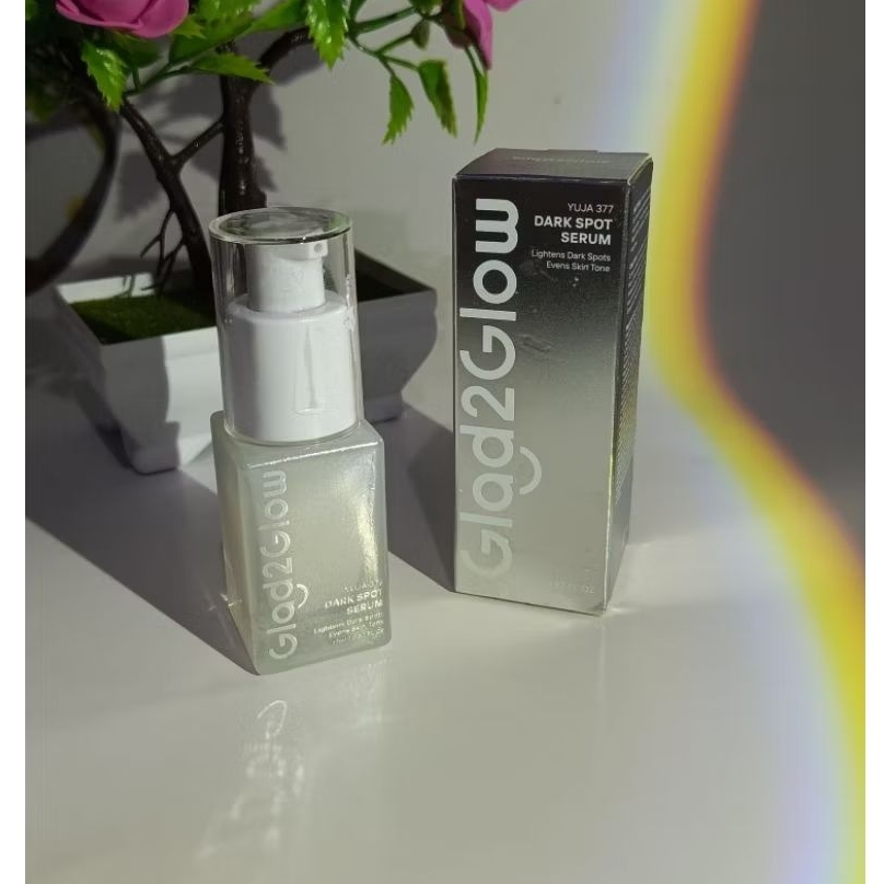 GLAD2GLOW Yuja symwhite 377 dark sport serum