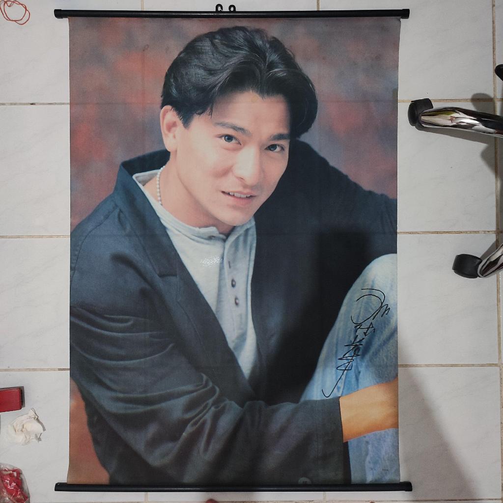 Poster kain Andy Lau berwarna