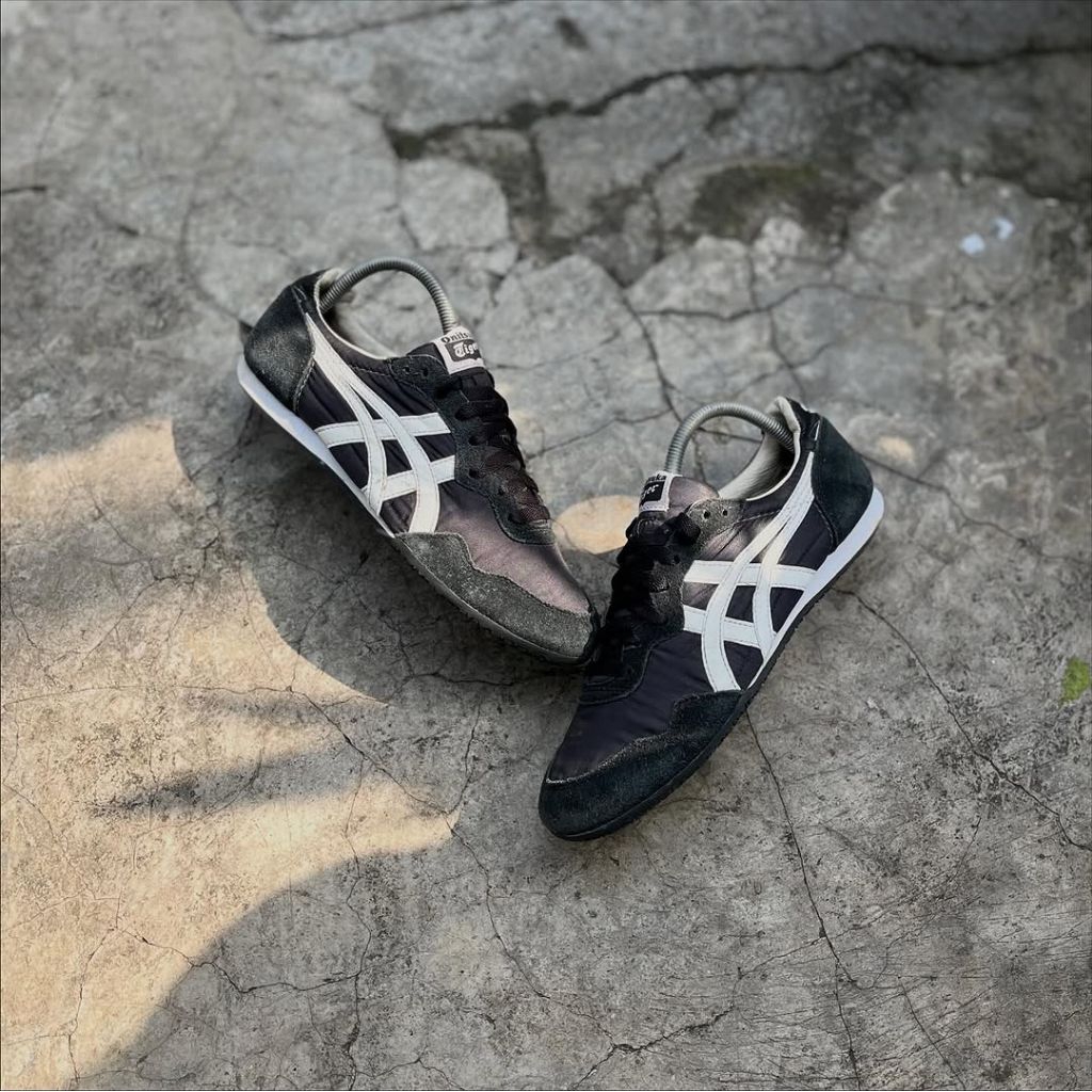 Onitsuka tiger serrano bw