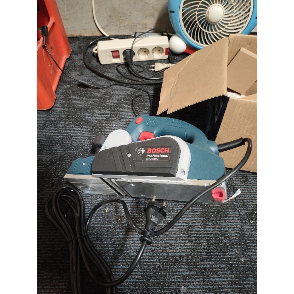 Mesin Serut Kayu BOSCH GHO 6500
