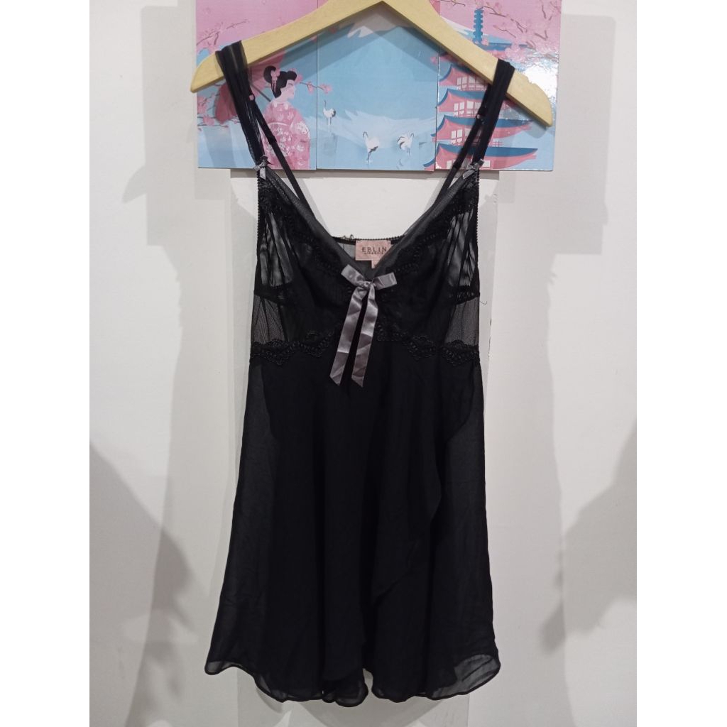 eblin lingerie hitam