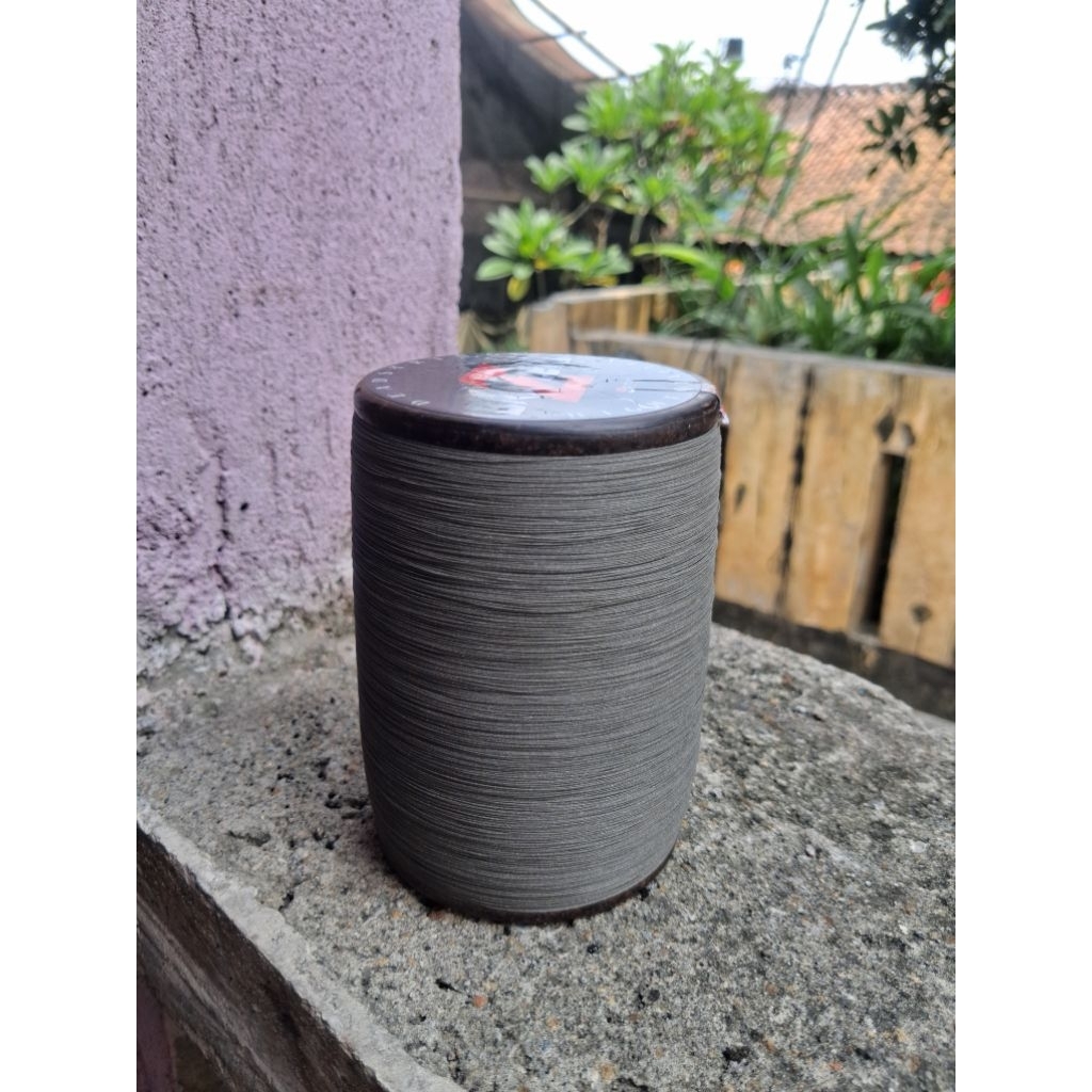 Gelasan Matot bahan Abu size 020 panjang 6000 Yard