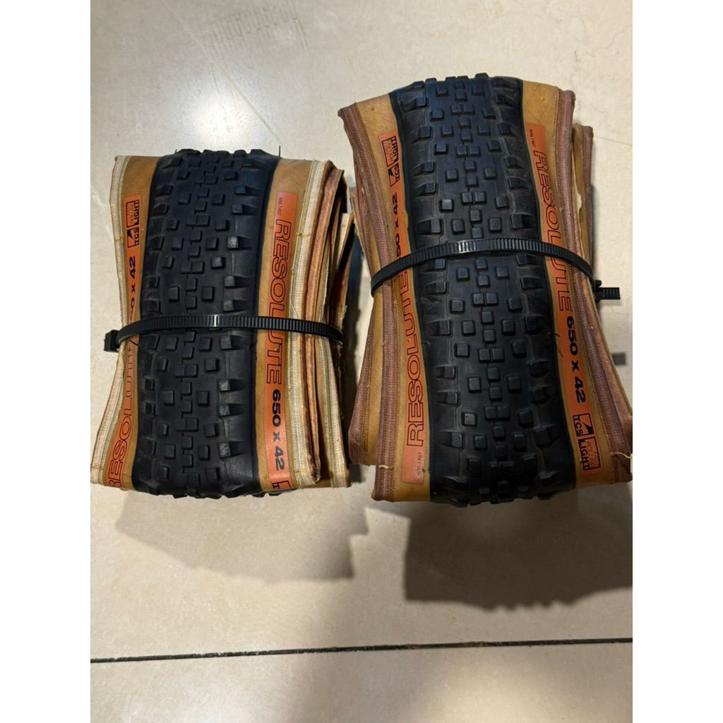 Ban sepeda Gravel WTB Resolute Tanwall 650Bx42