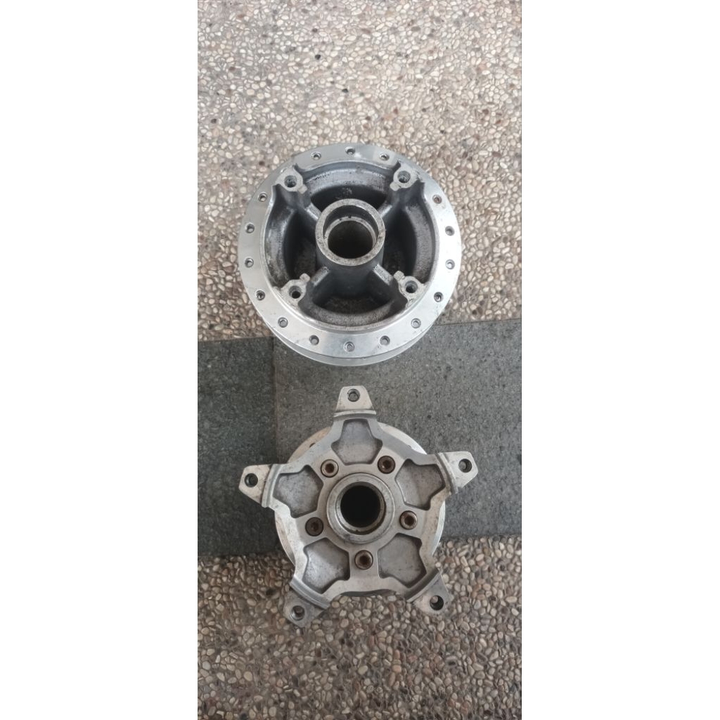 TROMOL DEPAN BELAKANG VND (READY)NEW CB150R CBR ORIGINAL