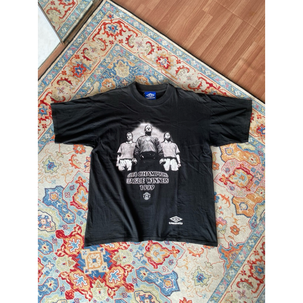 Umbro MU Champions League 1999 Tshirt
