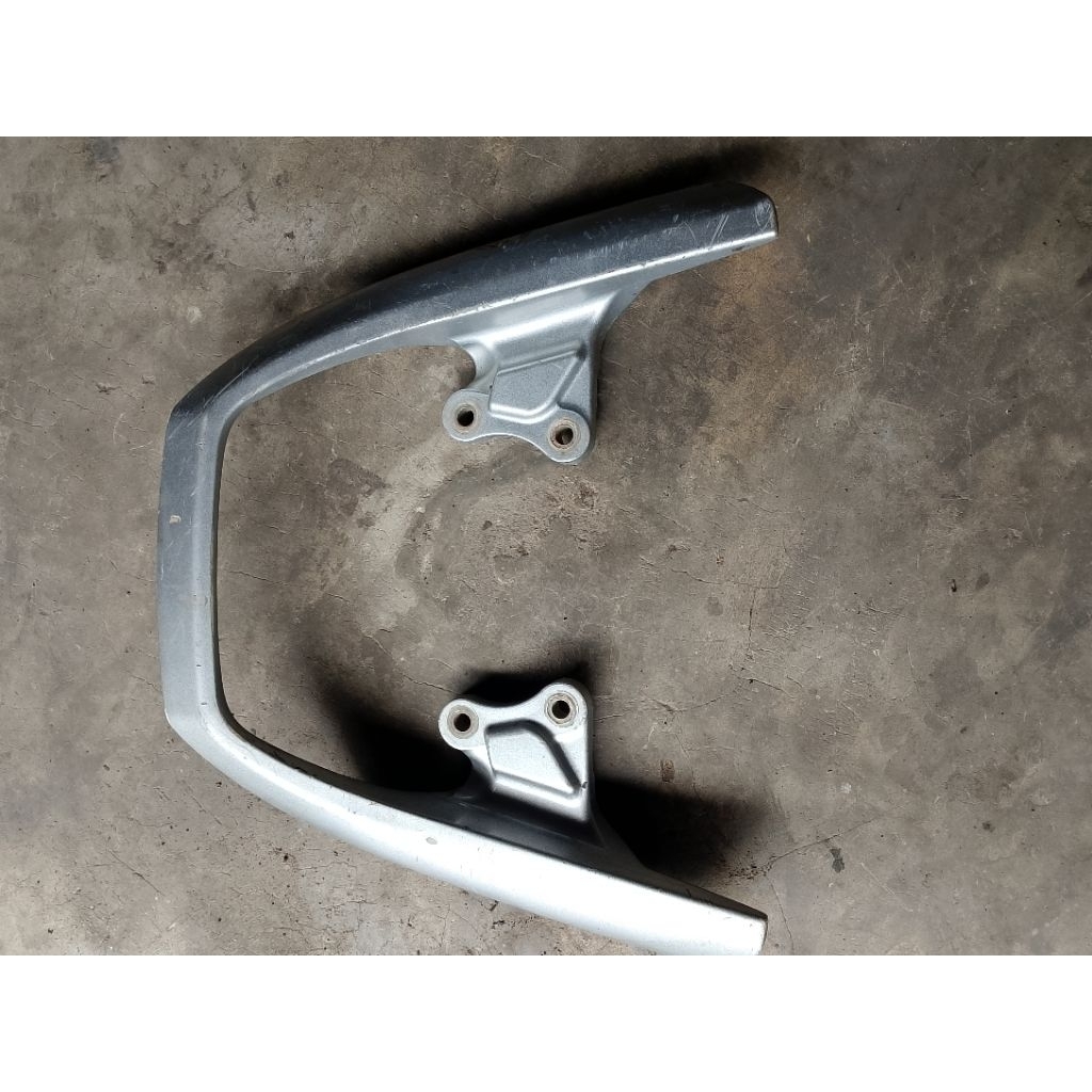 behel pegangan tangan Honda Megapro monoshock original copotan