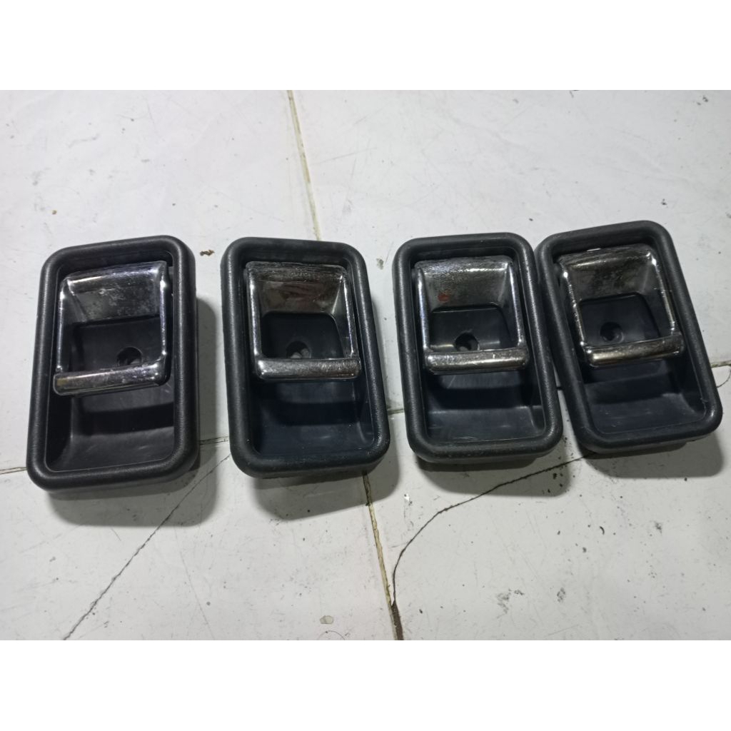 handle pintu dalam mazda 626 sgx