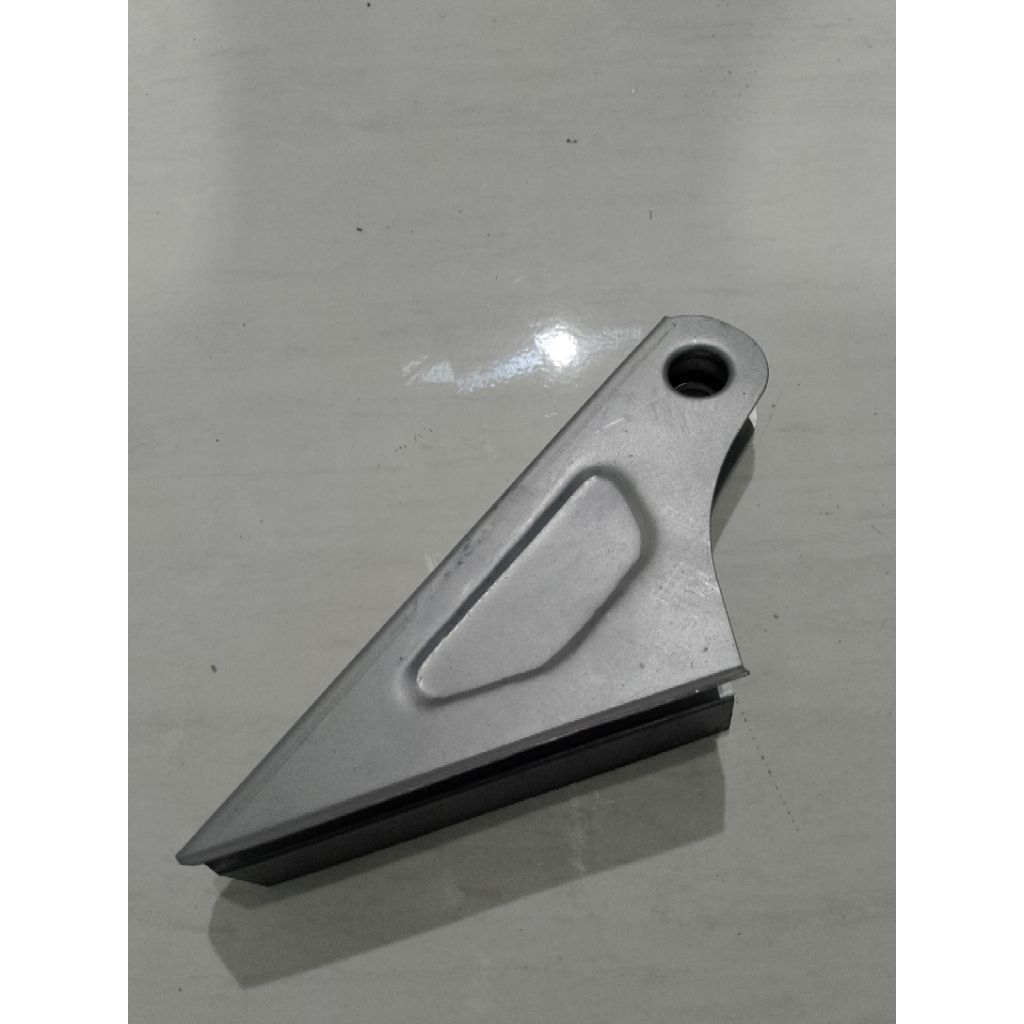 Gantungan Dudukan Knalpot,Pangkon dudukan Knalpot untuk motor Beat ,Mio, Vario