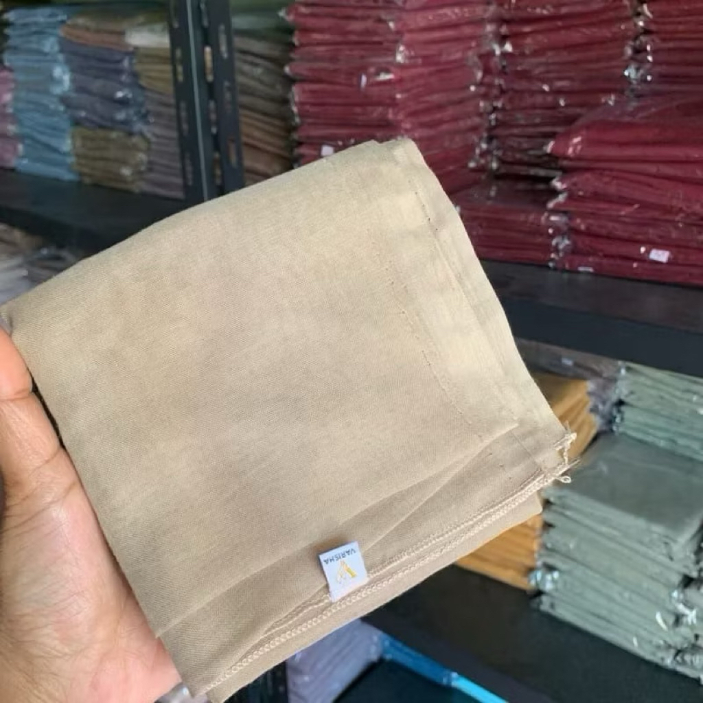 Hijab segi empat paris jadul ivory paris jadul warna ivory